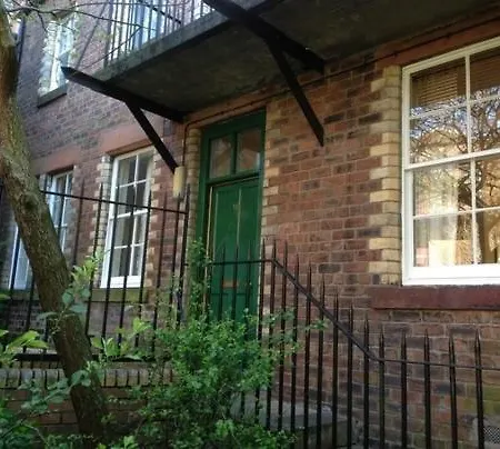 The Cosy Courtyard Apartment Edinburgh Exterior photo